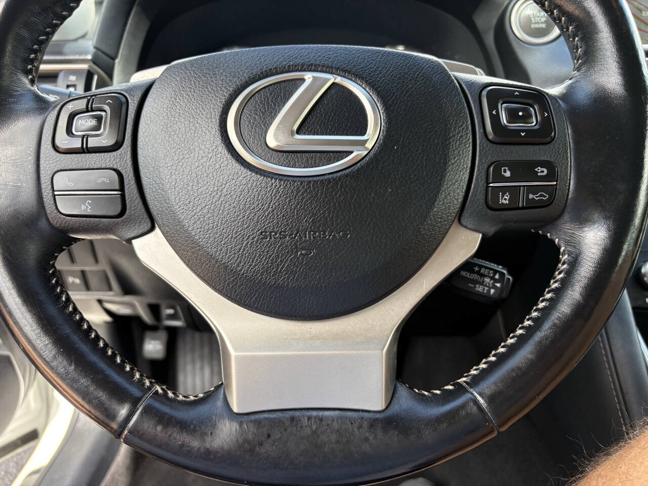 Used 2017 Lexus IS 200t w/ Navigation System Package RWD image 10