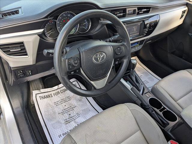 Used 2015 Toyota Corolla LE image 10