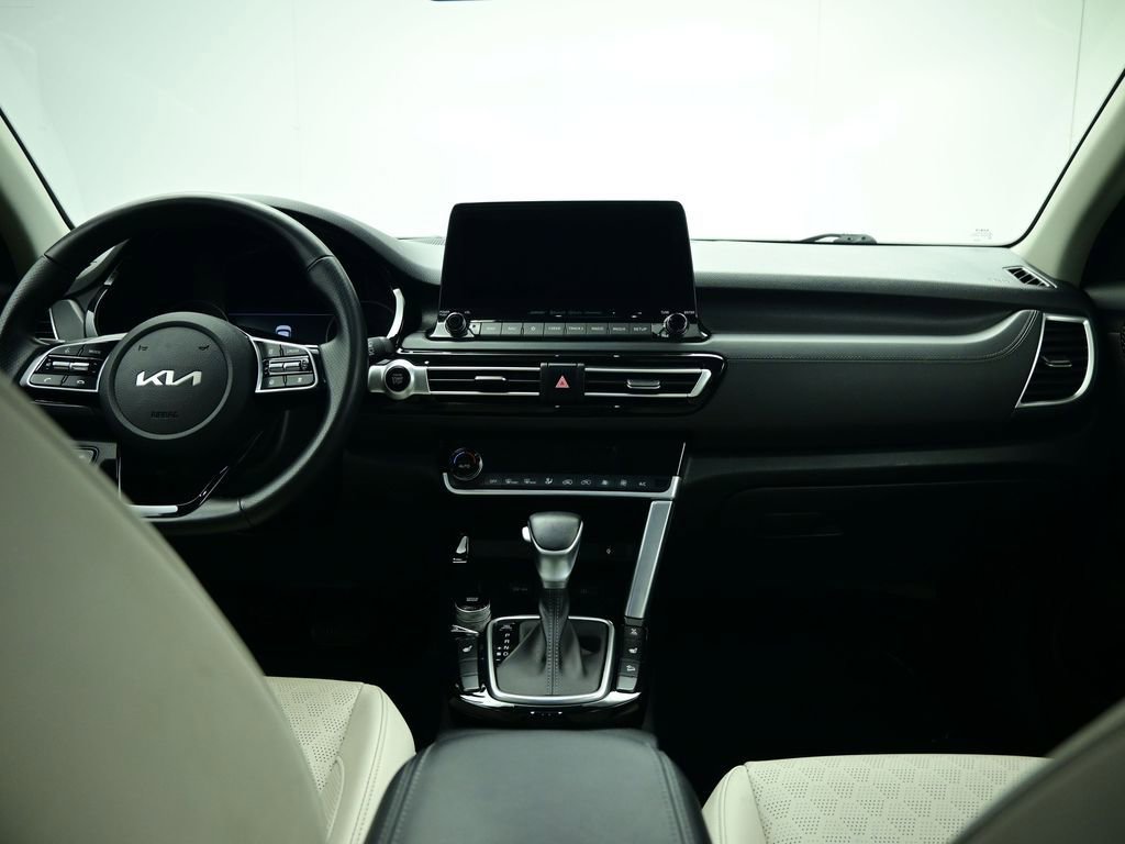 Used 2022 Kia Seltos SX image 37
