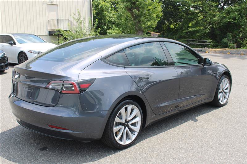 Used 2018 Tesla Model 3 Mid Range RWD image 7