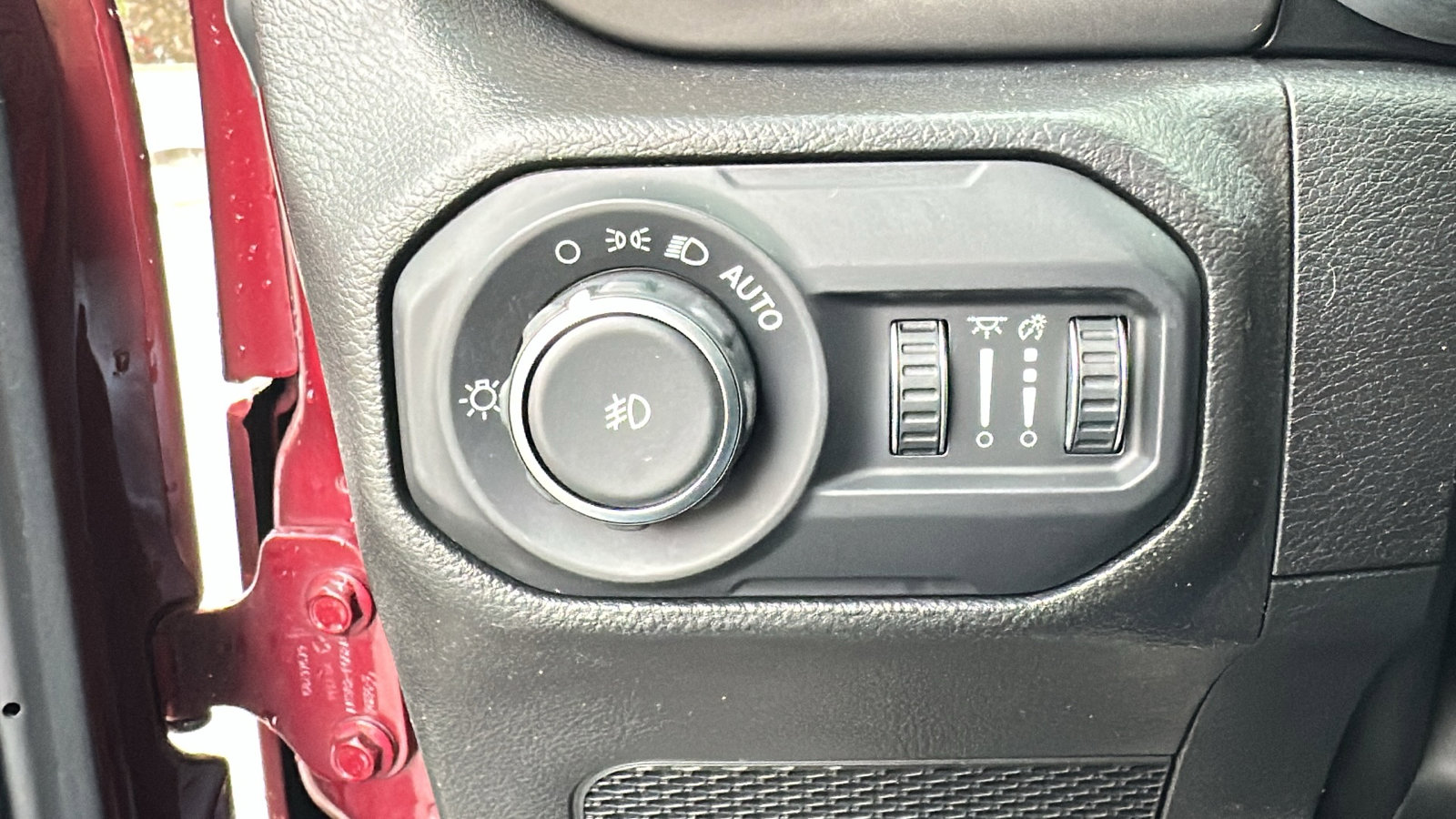 Used 2022 Jeep Wrangler Unlimited Sport image 16