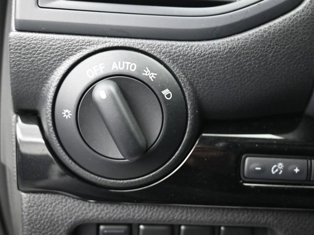 Used 2024 Nissan Titan SV w/ Accessory Utility Package image 25