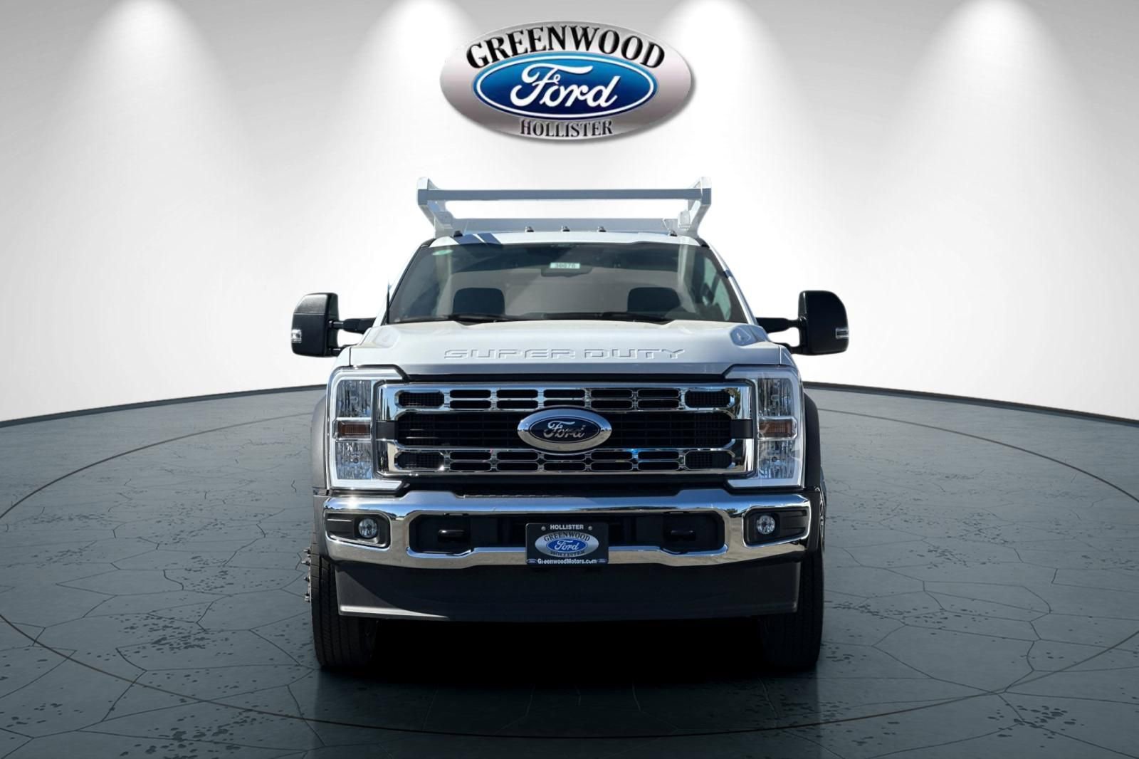 New 2024 Ford F450 XL w/ XL Chrome Package image 3