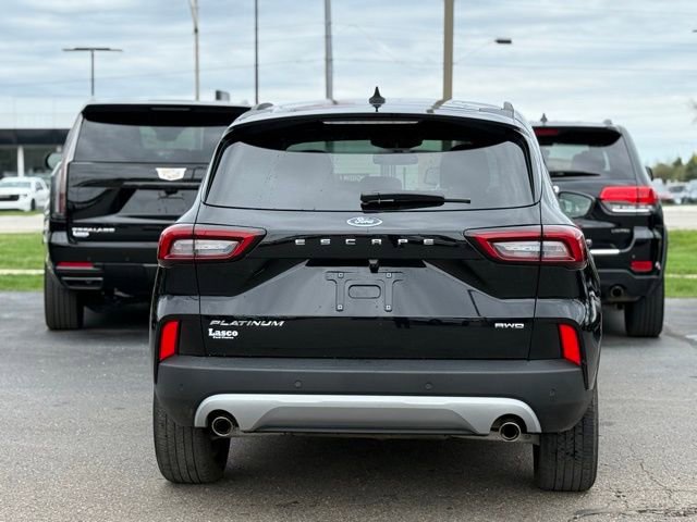 Used 2025 Ford Escape Platinum image 38