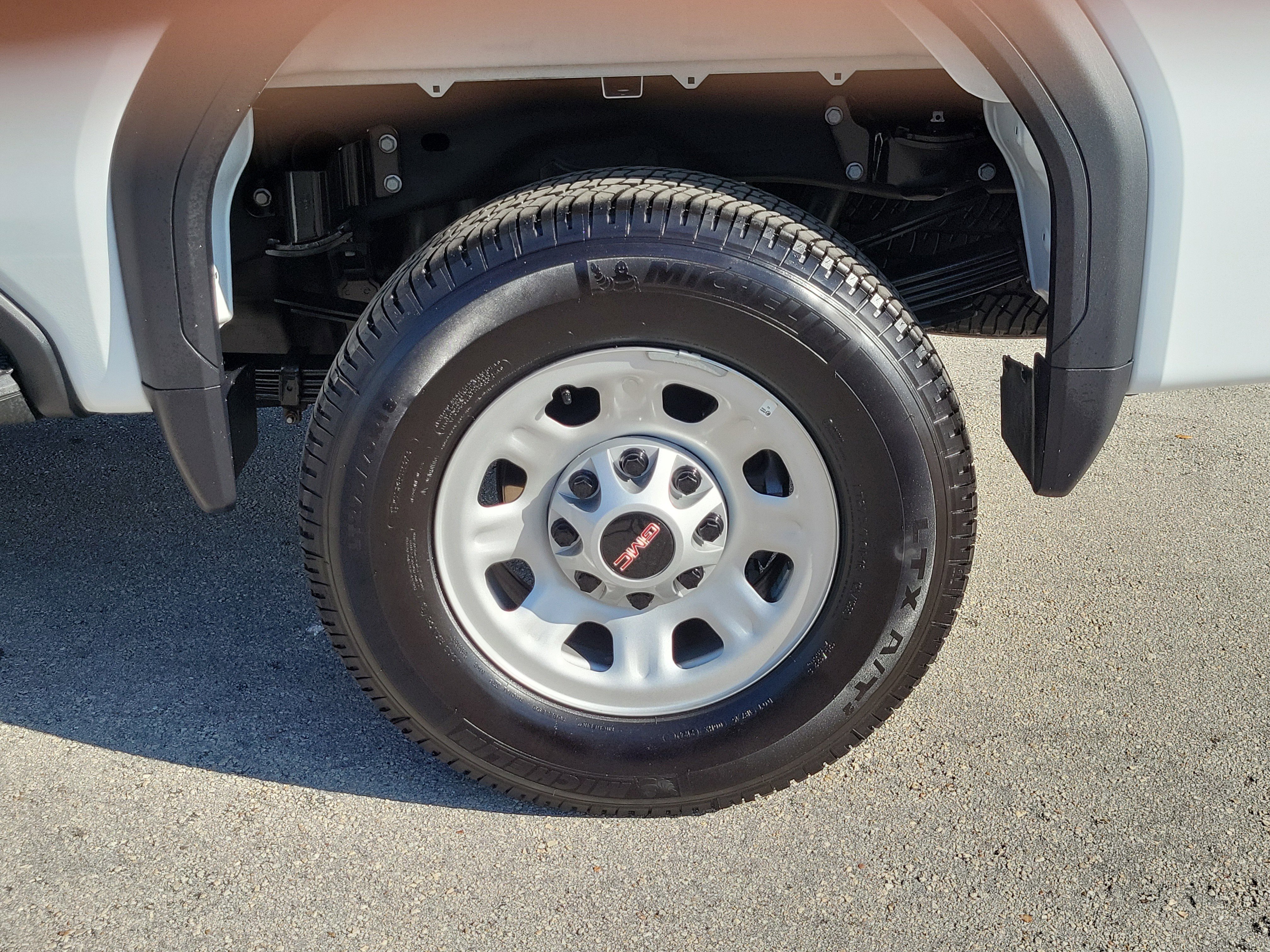 Used 2024 GMC Sierra 3500 Pro w/ Convenience Package AWD/4WD image 25