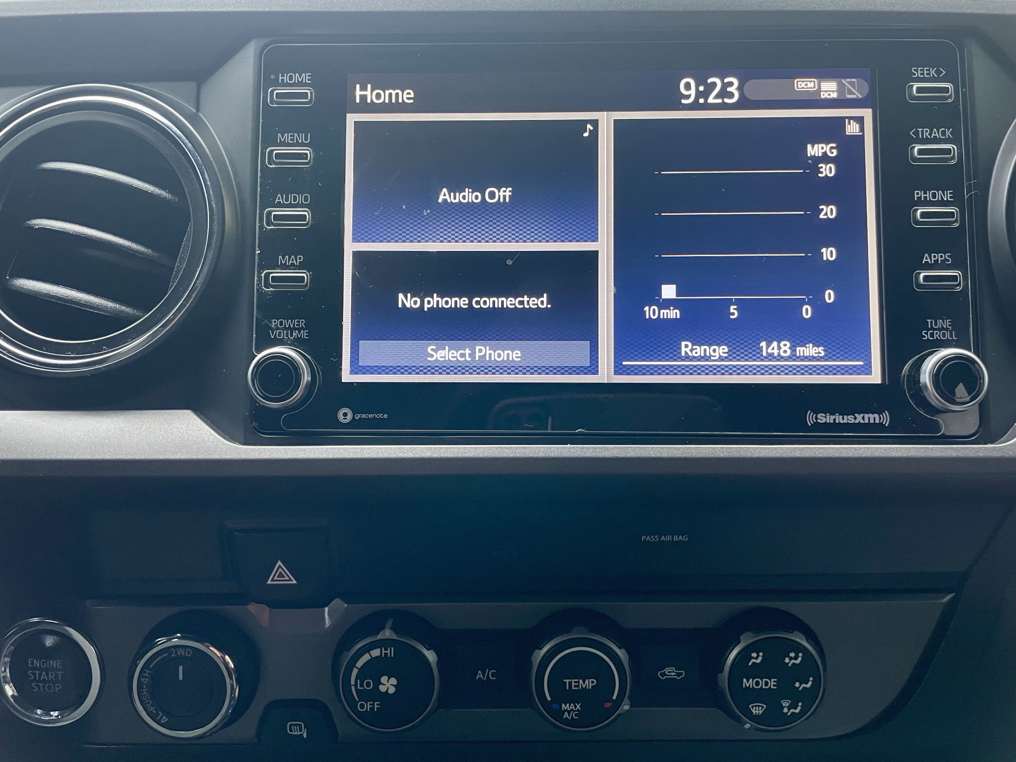 Used 2020 Toyota Tacoma TRD Off-Road image 18