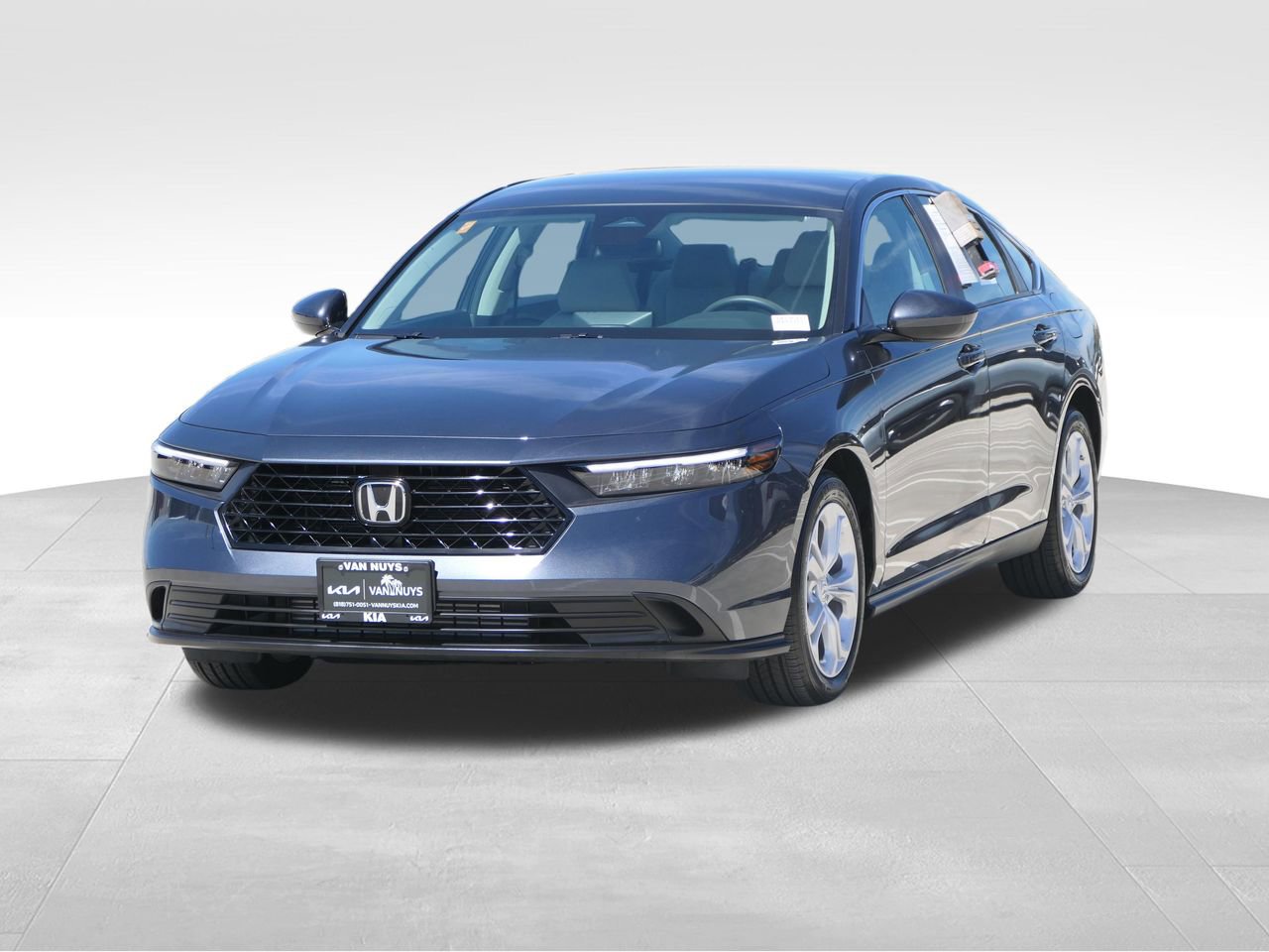 Used 2025 Honda Accord LX image 7