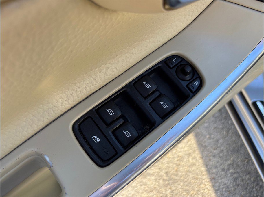 Used 2014 Volvo S60 T5 image 18