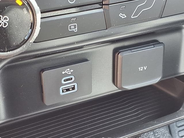 New 2025 Ford F250 XL w/ 360-Degree Camera Package RWD image 14