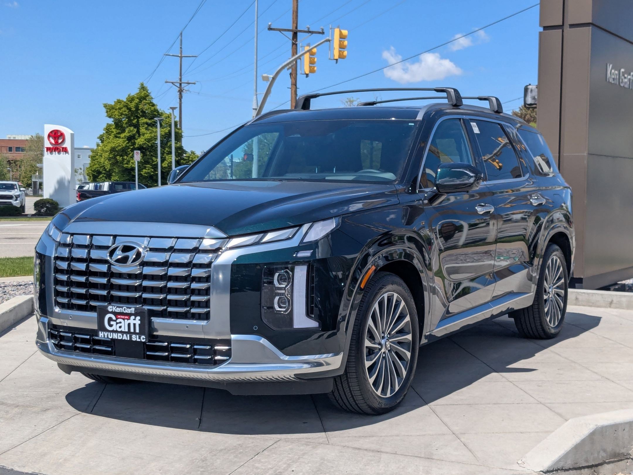 Used 2025 Hyundai Palisade Calligraphy AWD/4WD image 10