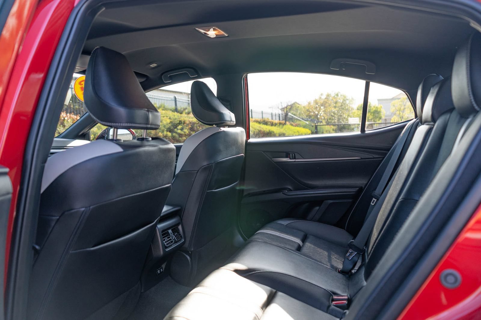 Certified 2025 Toyota Camry SE w/ Convenience Package FWD image 16