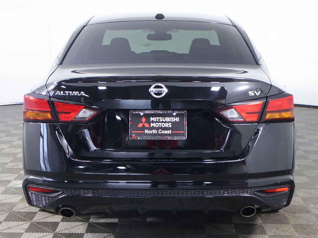 Used 2019 Nissan Altima 2.5 SV FWD image 13