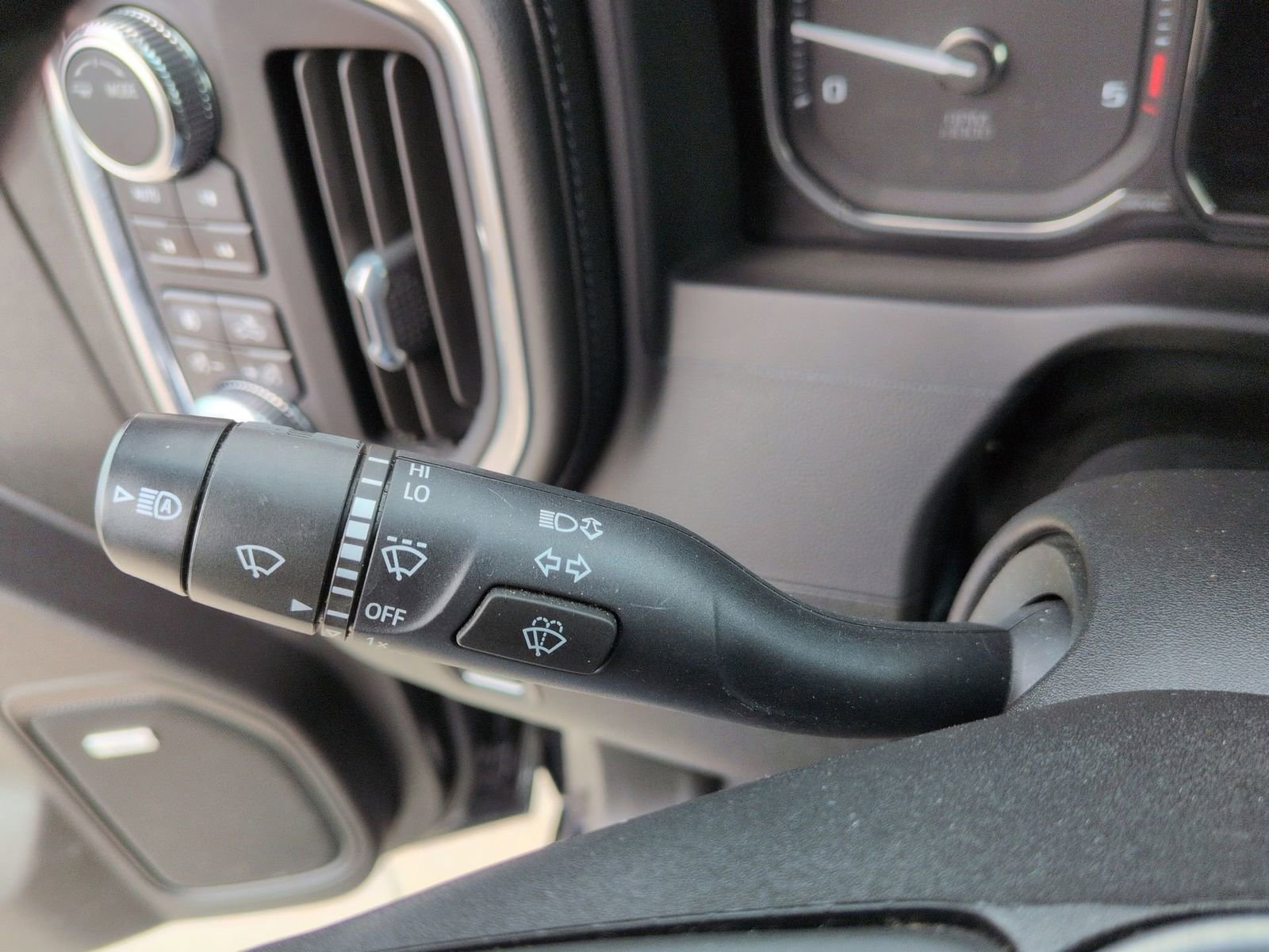 Used 2023 GMC Sierra 2500 Denali image 60