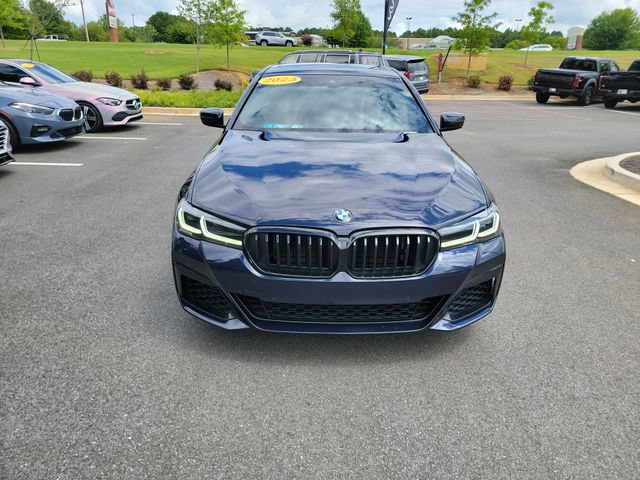 Used 2023 BMW 540i w/ M Sport Package RWD image 2