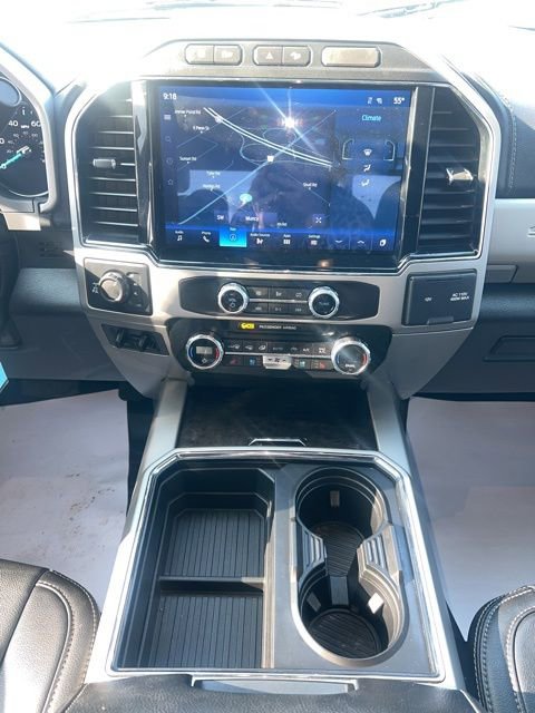 Used 2022 Ford F250 Lariat w/ Chrome Package image 16