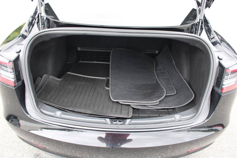 Used 2018 Tesla Model 3 Long Range AWD/4WD image 18