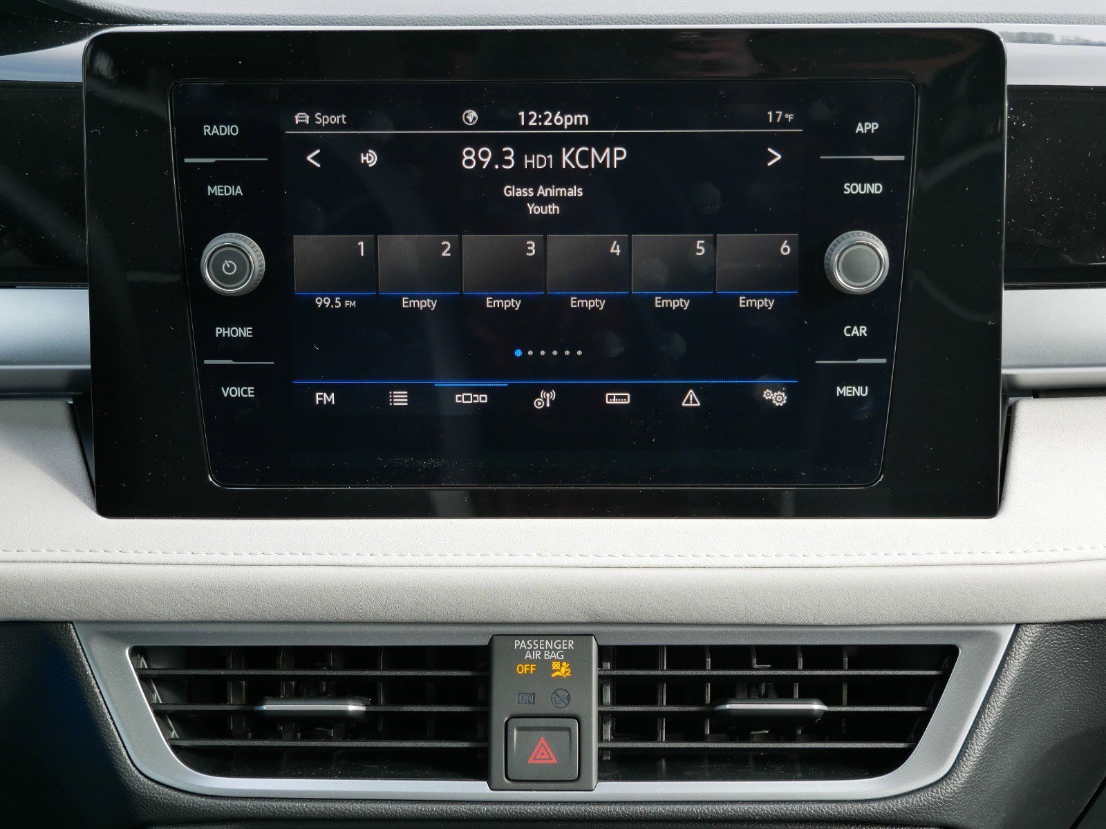 New 2026 Volkswagen Taos SE AWD/4WD image 7