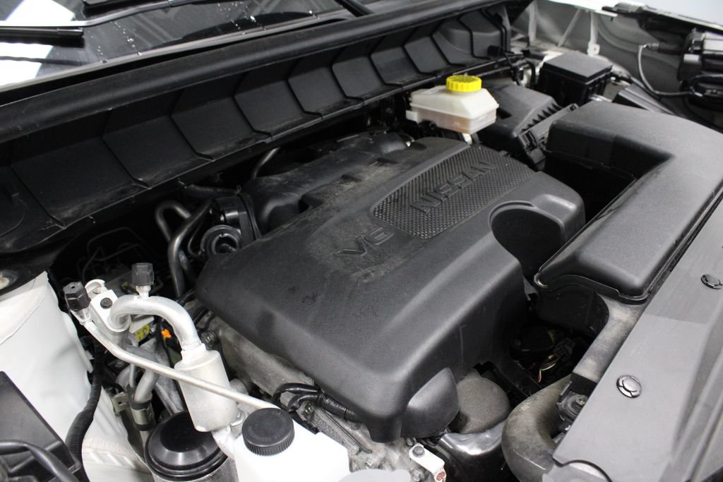 Used 2024 Nissan Pathfinder Platinum w/ Cargo Package AWD/4WD image 15