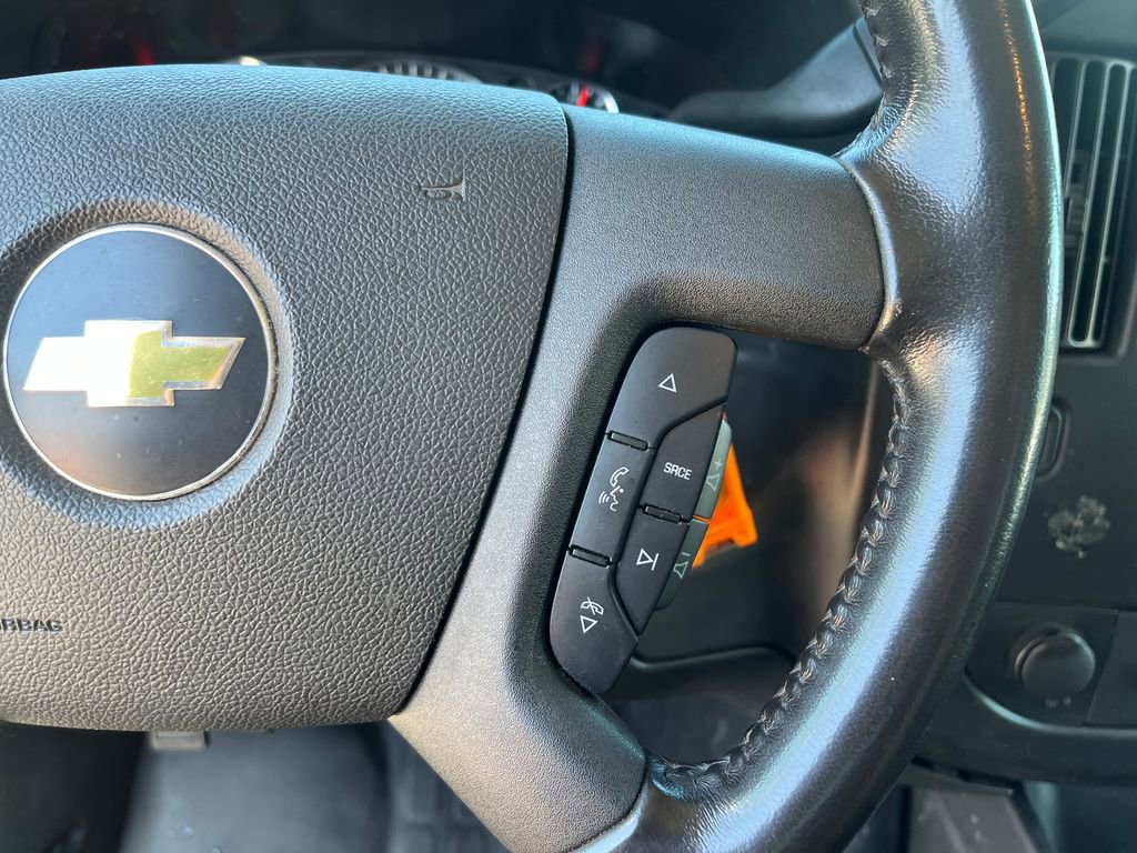 Used 2020 Chevrolet Express 3500 Extended w/ Driver Convenience Package RWD image 20