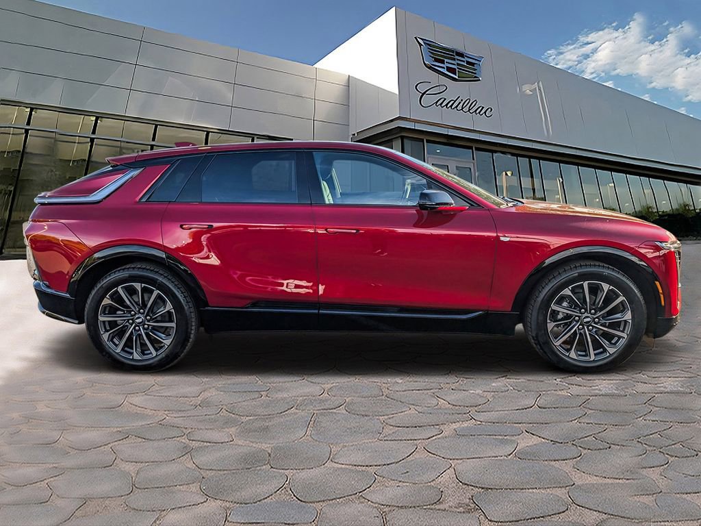 New 2026 Cadillac Lyriq Sport AWD/4WD image 6