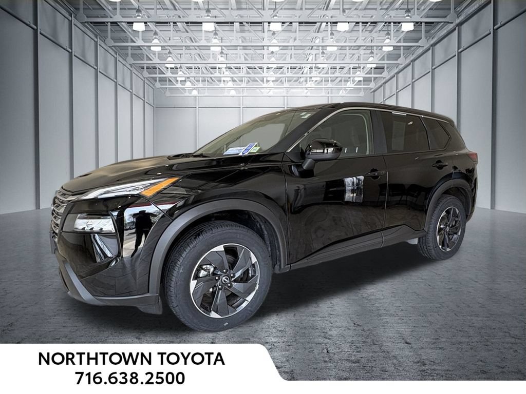 Used 2025 Nissan Rogue SV