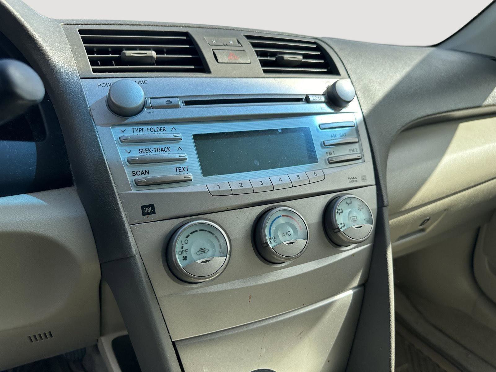 Used 2007 Toyota Camry XLE image 12