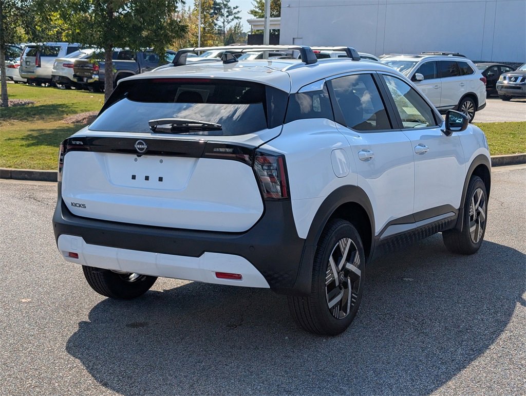 New 2026 Nissan Kicks SV w/ SV Premium Package image 5