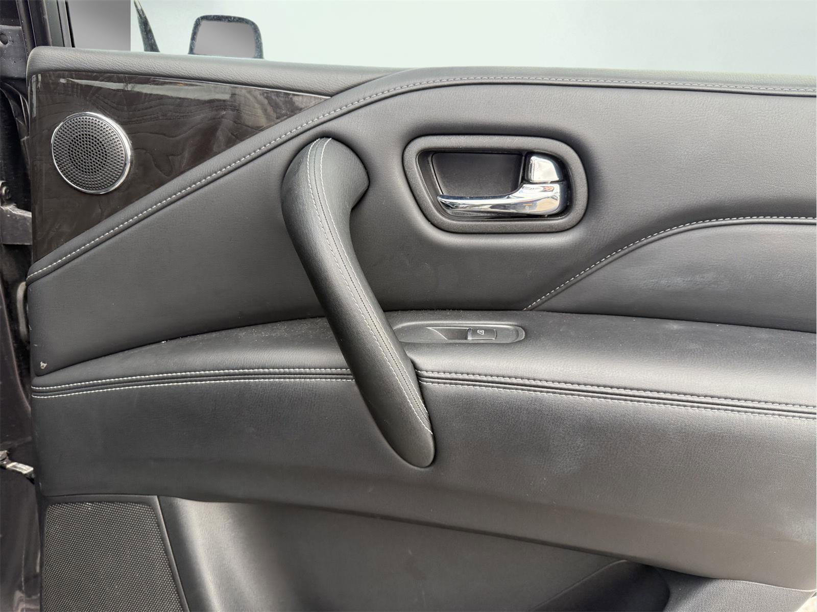 Used 2024 INFINITI QX80 Luxe AWD/4WD image 26