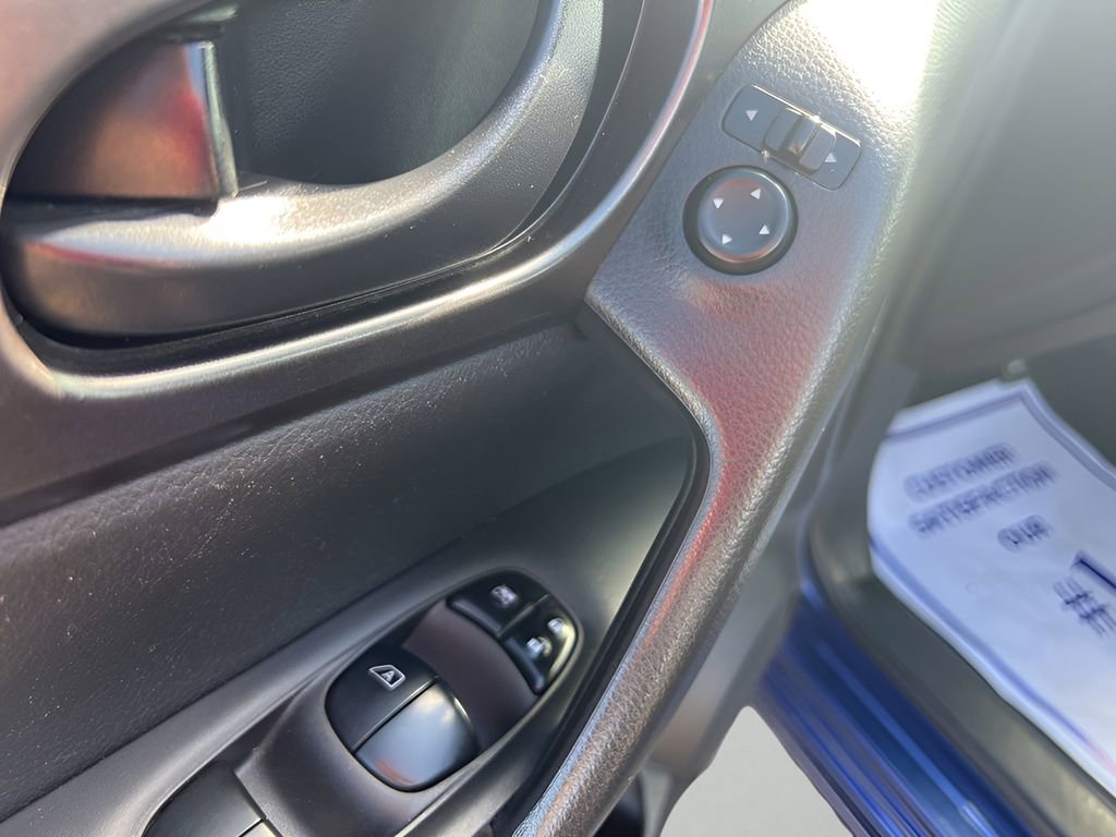 Used 2021 Nissan Rogue Sport S image 20