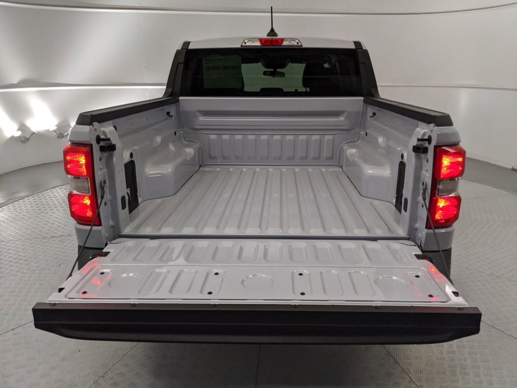 New 2025 Ford Maverick XL w/ 4K Tow Package image 24