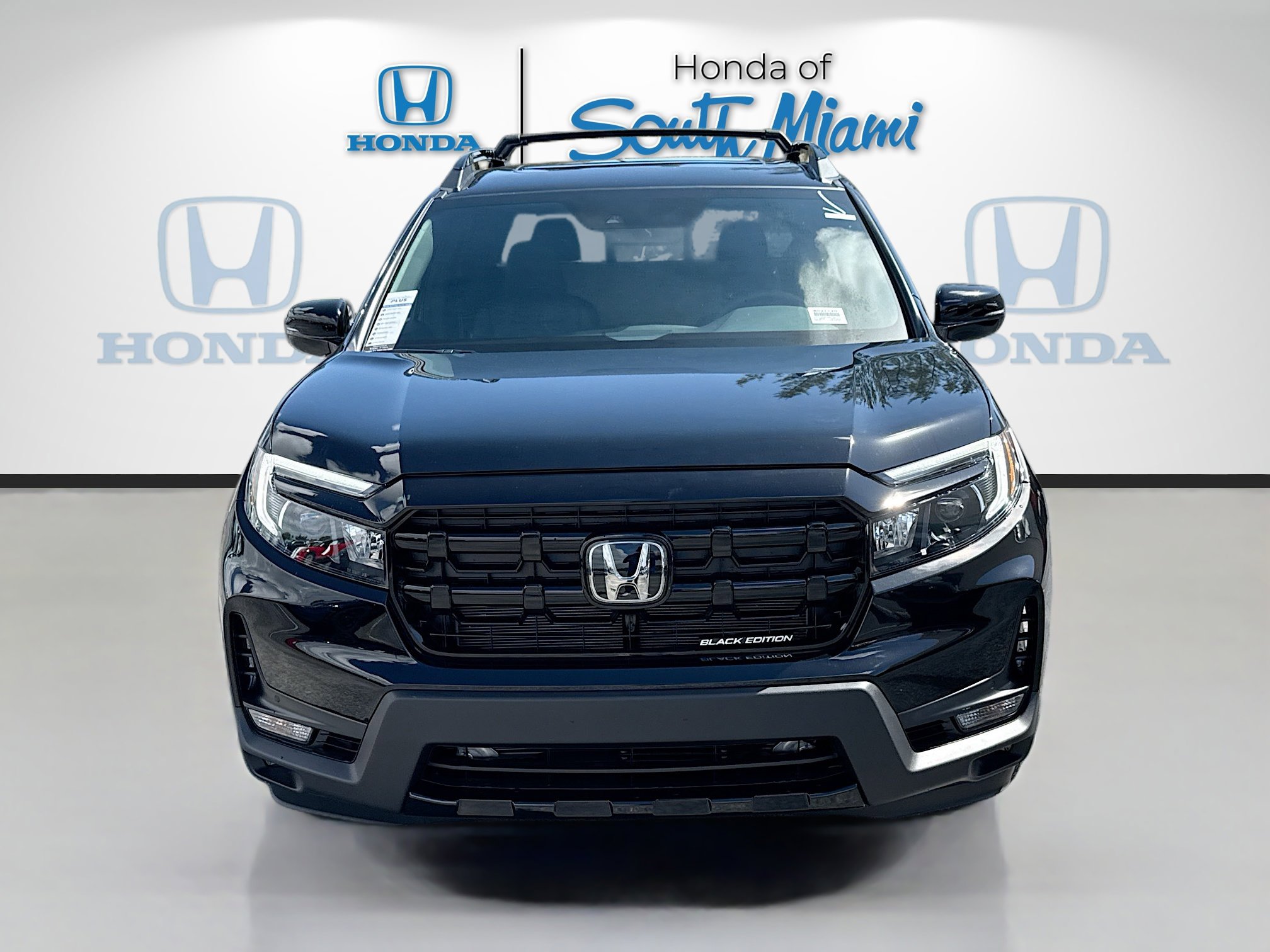 New 2026 Honda Ridgeline Black Edition image 2