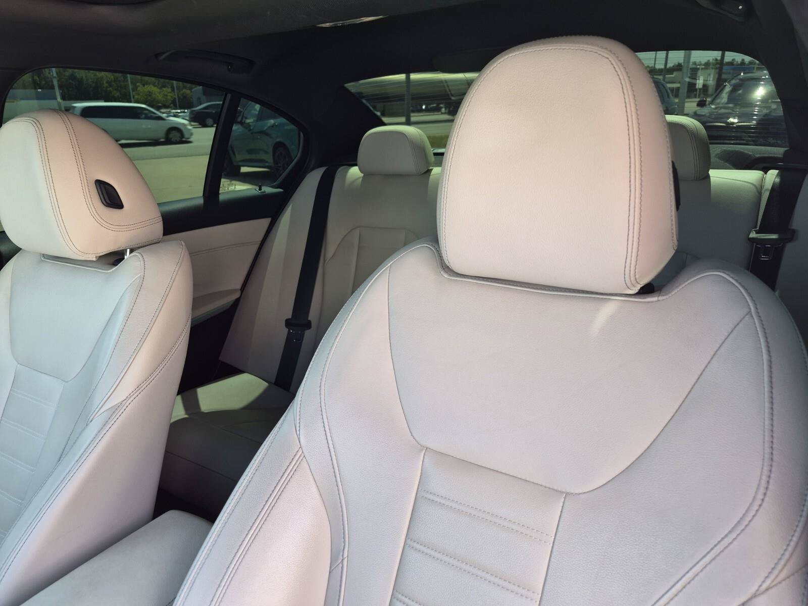 Used 2020 BMW 330i Sedan w/ Convenience Package RWD image 13