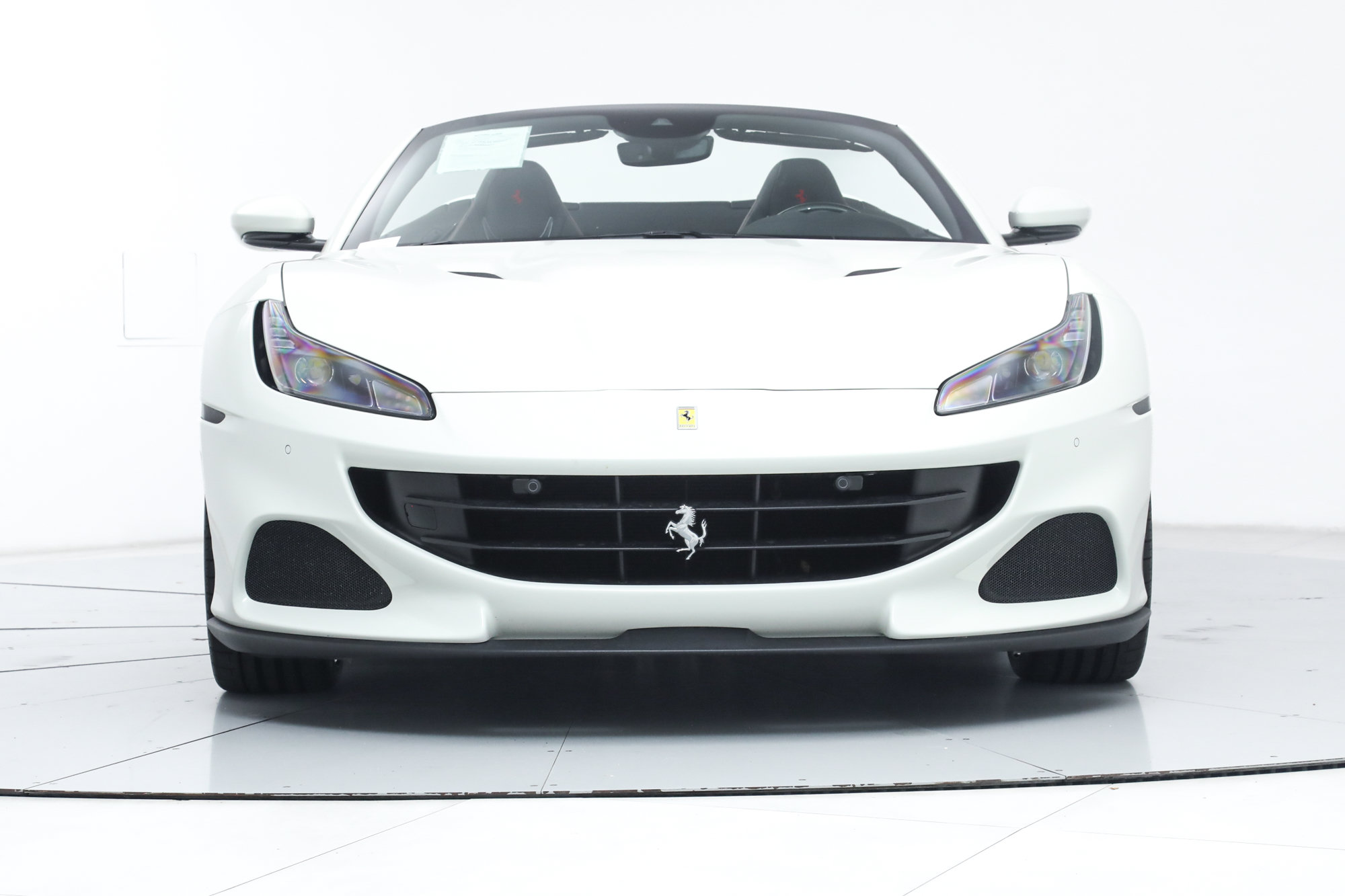 Certified 2023 Ferrari Portofino M RWD image 13