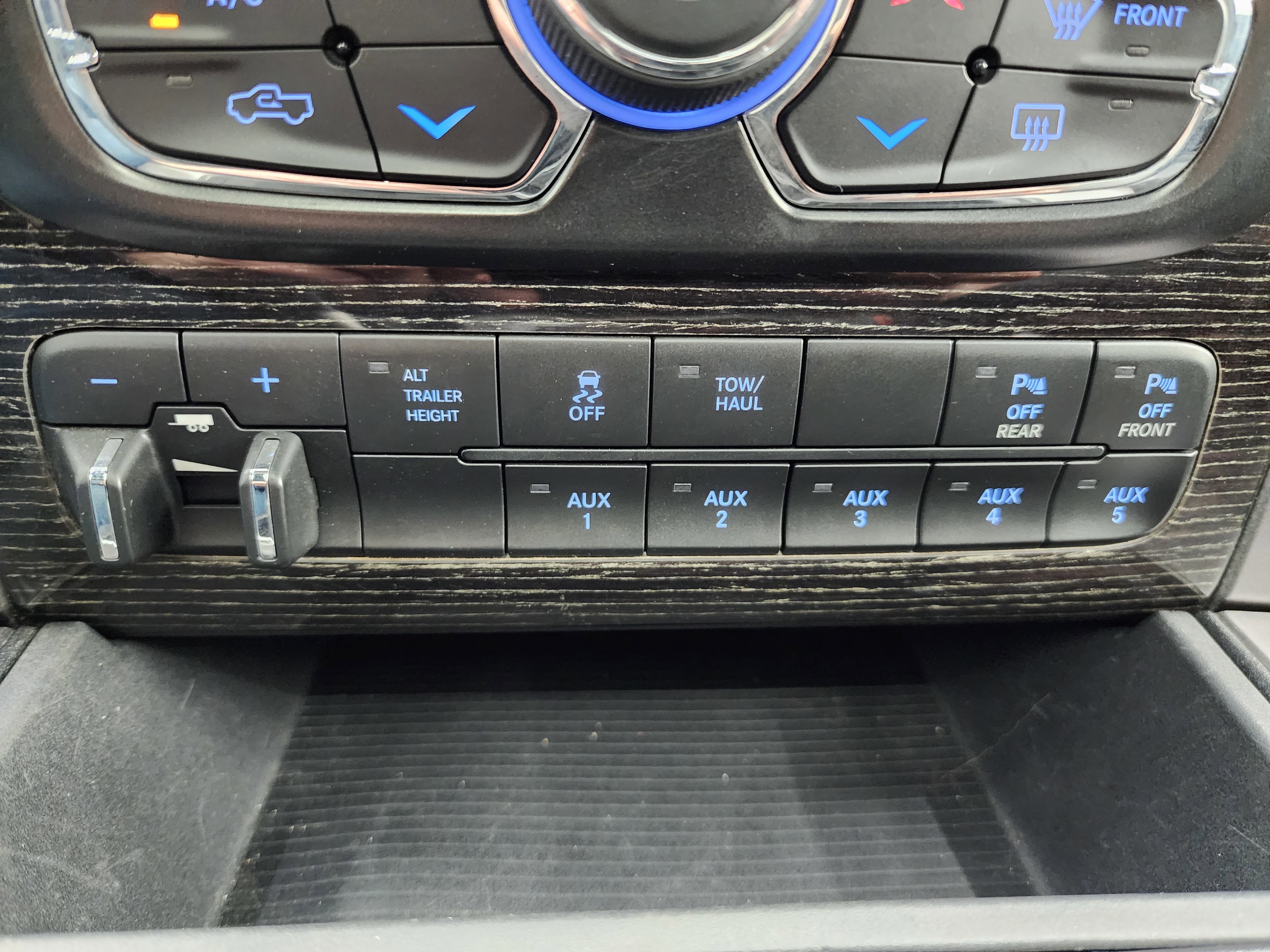 Used 2018 RAM 2500 Limited image 50