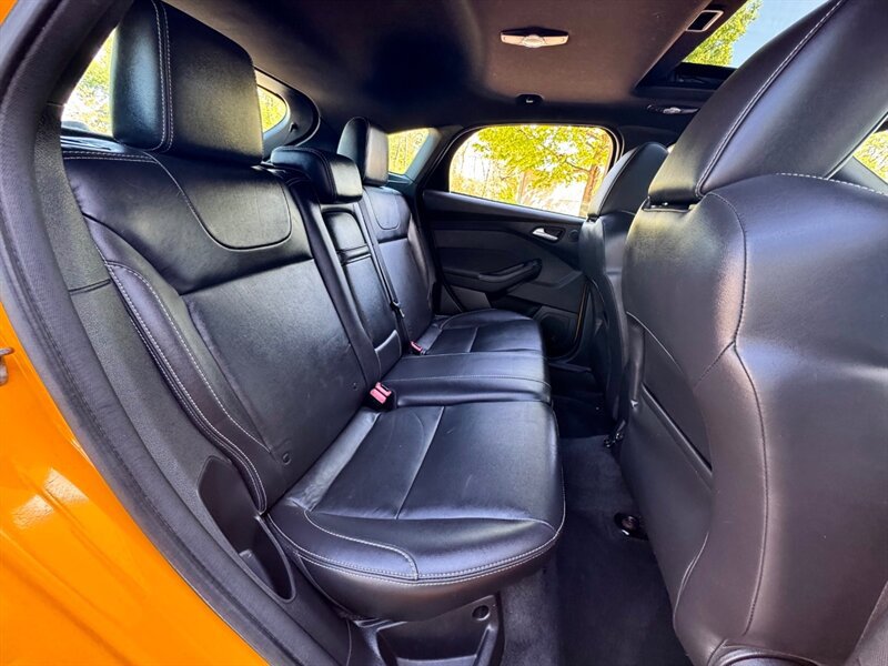 Used 2013 Ford Focus ST FWD image 26