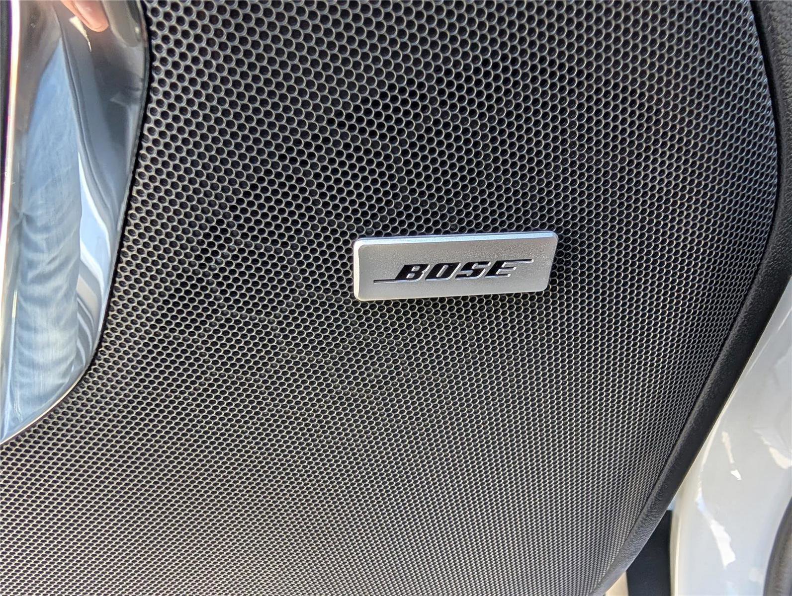 New 2026 Chevrolet Suburban Premier image 21