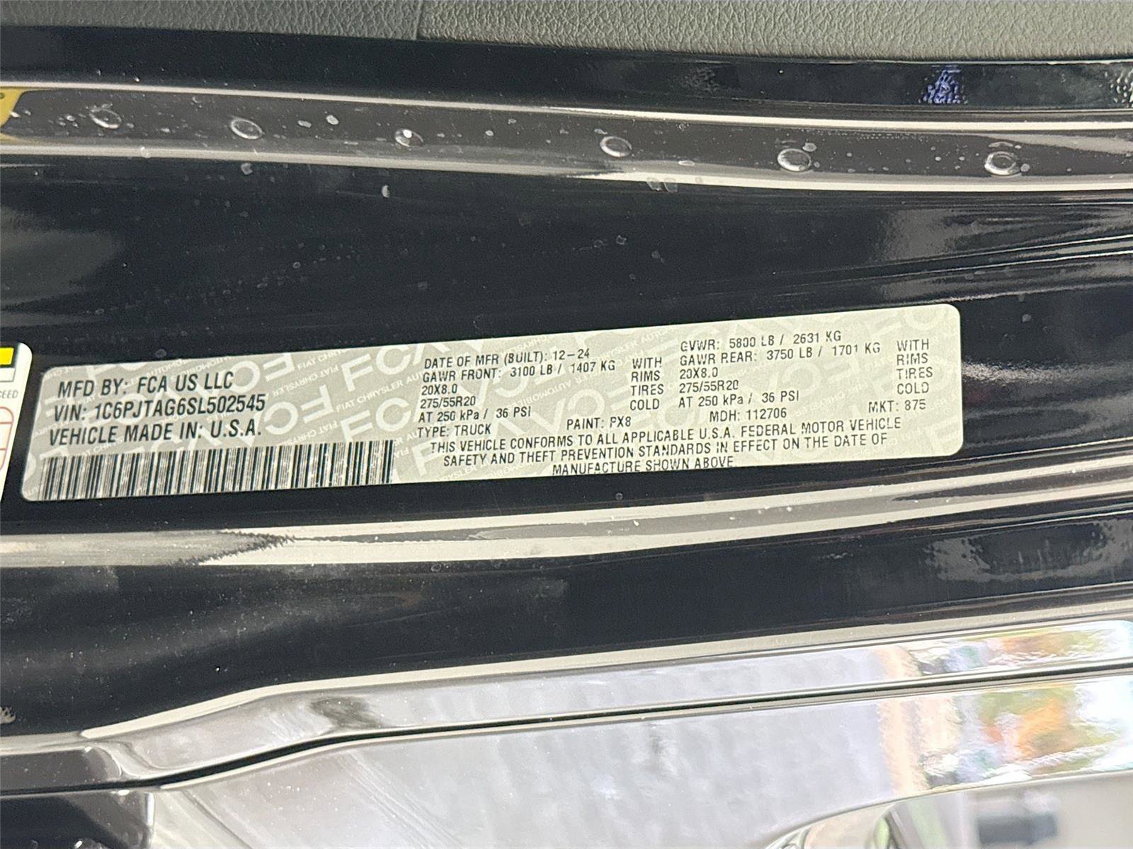 Used 2025 Jeep Gladiator Sport image 29