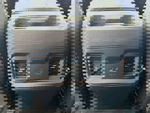 Used 2023 Chevrolet Silverado 1500 LT Trail Boss w/ LT Trail Boss Premium Package image 28