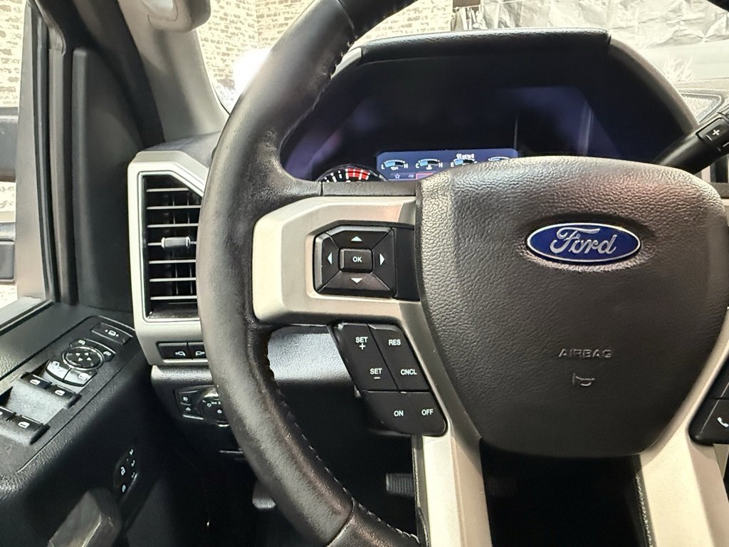 Used 2020 Ford F250 Lariat w/ Lariat Value Package image 16