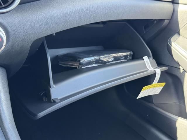 New 2025 Nissan Sentra SV image 31