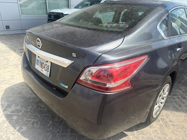 Used 2013 Nissan Altima 2.5 S FWD image 39