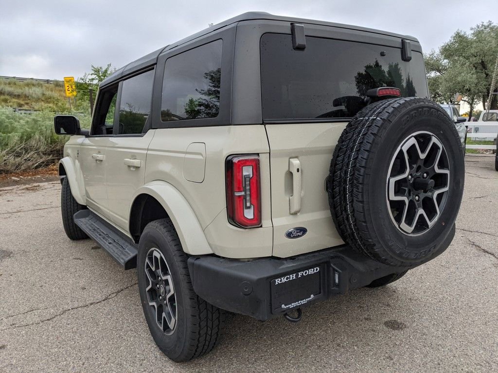 New 2025 Ford Bronco Outer Banks image 4