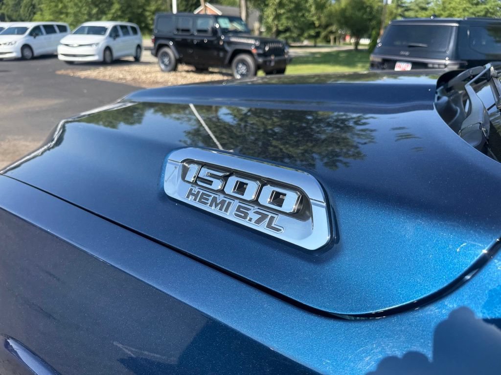 Used 2019 RAM 1500 Limited w/ Bed Utility Group AWD/4WD image 11