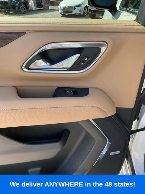 Used 2024 Chevrolet Suburban Premier AWD/4WD image 22