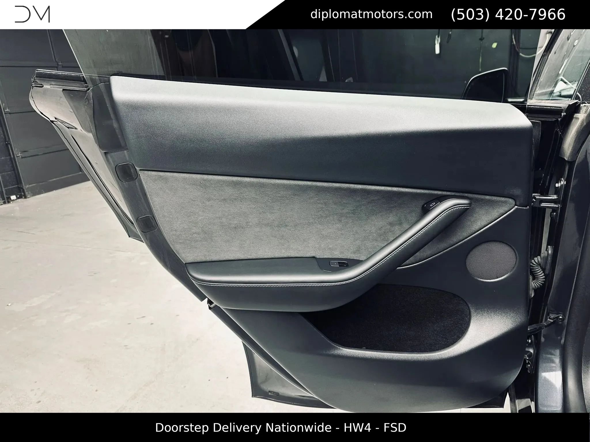 Used 2024 Tesla Model Y Performance AWD/4WD image 27