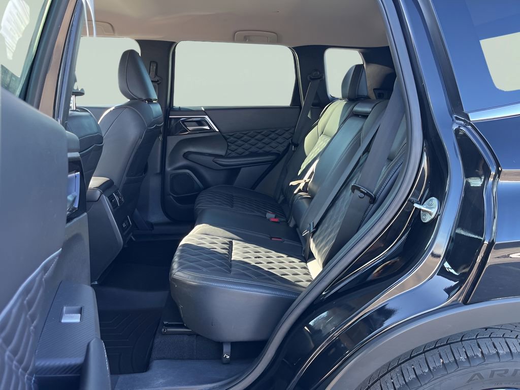 Used 2022 Mitsubishi Outlander SEL image 27