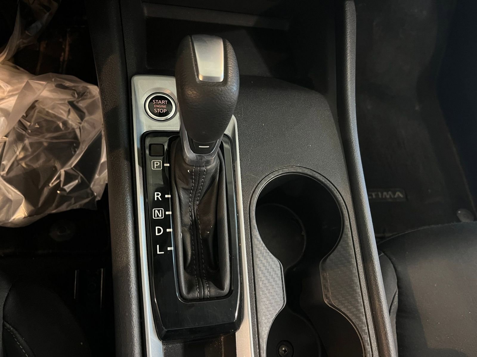 Used 2025 Nissan Altima 2.5 SV image 40