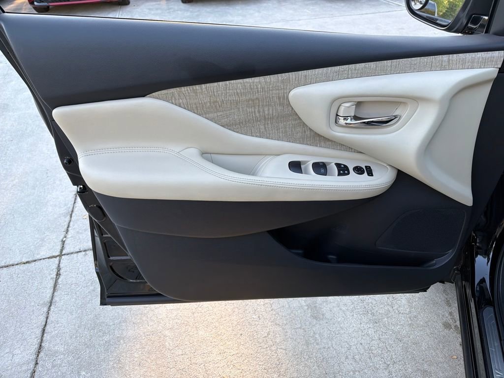 Certified 2022 Nissan Murano SV image 17