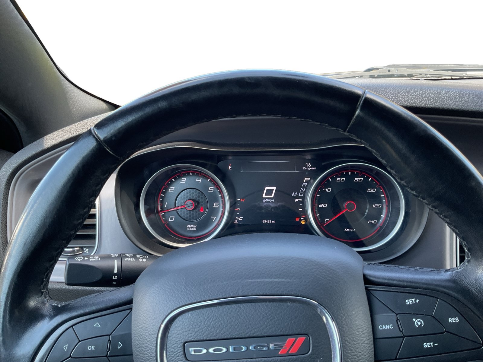 Used 2023 Dodge Charger SXT RWD image 11