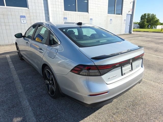 Certified 2025 Honda Accord Sport image 3